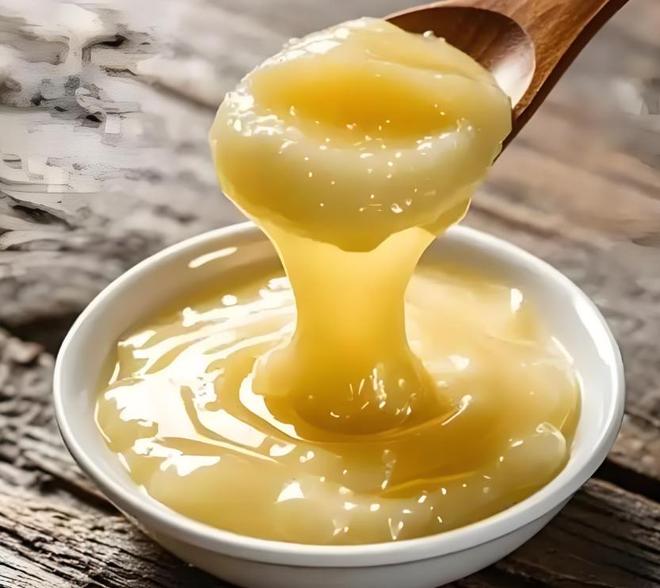 浆的适宜人群与注意事项解析麻将胡了试玩夏季食用蜂王